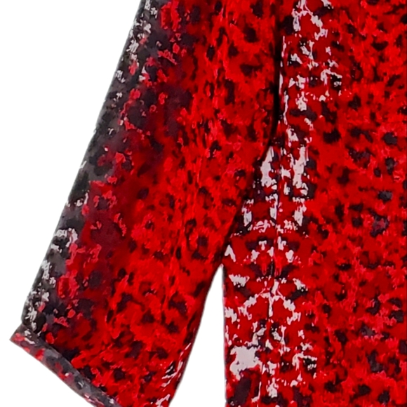 S/I Studio women's plus size 1X geometric patterned sheer pullover tunic. 875 - Picture 2 of 4